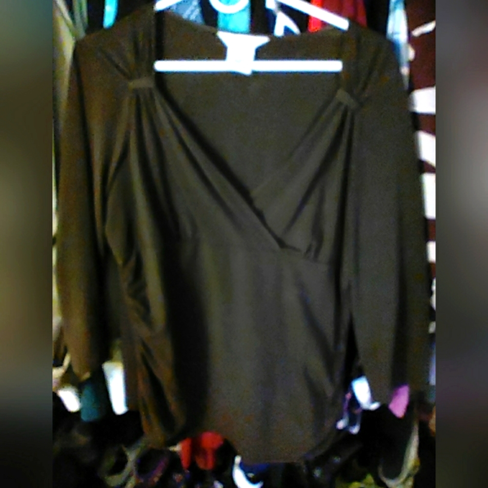 Women's Cris Cross stretch top, Size XL, Brown.